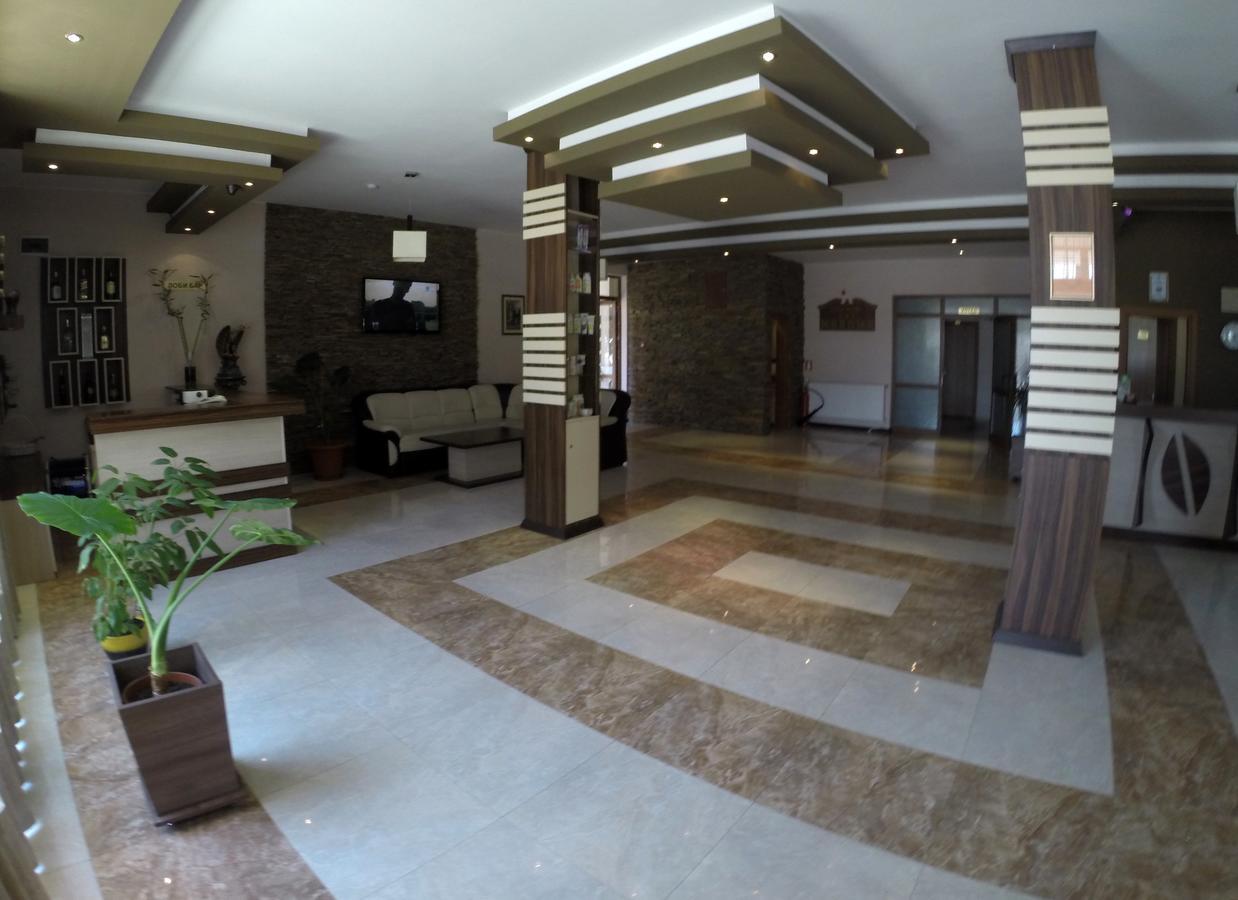 Spa Hotel Ivelia Dubnitsa ภายนอก รูปภาพ