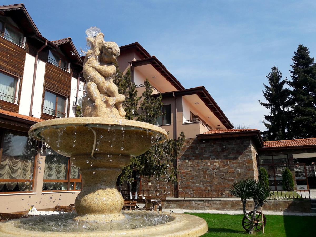 Spa Hotel Ivelia Dubnitsa ภายนอก รูปภาพ